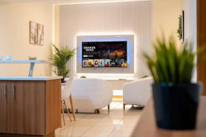 Spacious Upgraded & Elegant - 1BR